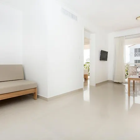 Apartamentos Punta Cana By Be Live-2